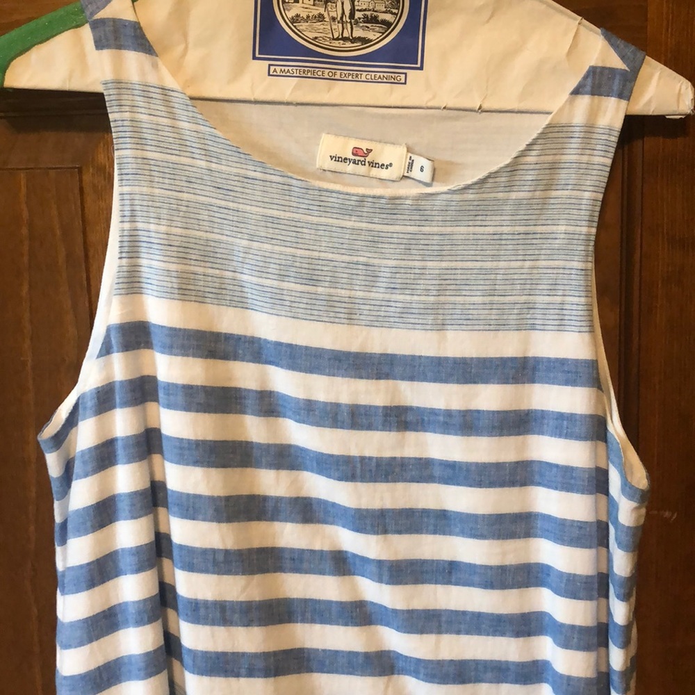 Vineyard vines dress
